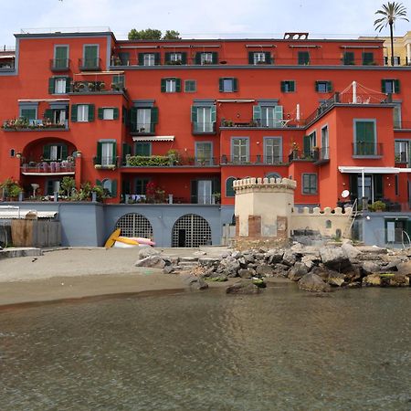 La Casetta Con La Spiaggia Naples Luaran gambar